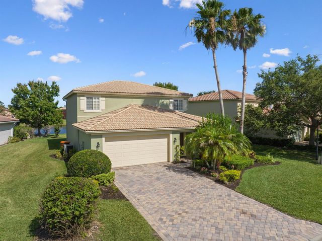 5580 45th Avenue, Vero Beach, FL 32967