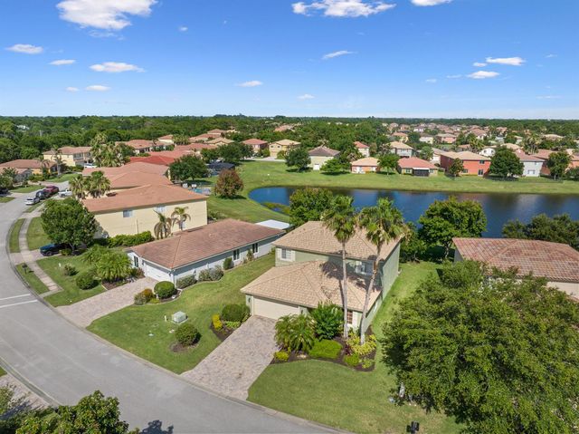 5580 45th Avenue, Vero Beach, FL 32967