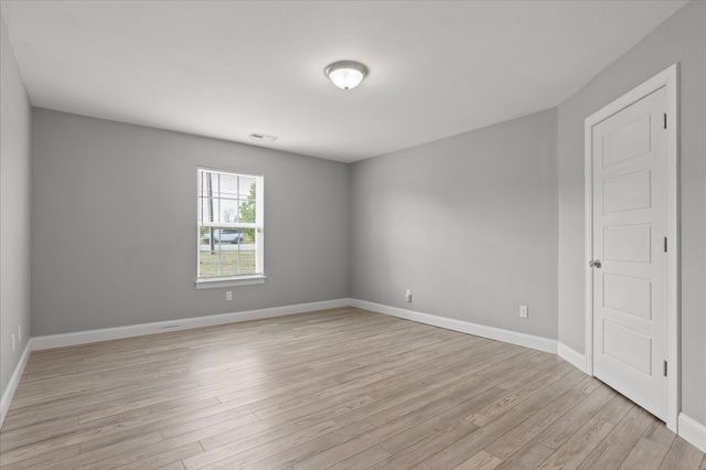 8410 Hixson Pike, Hixson, TN 37343
