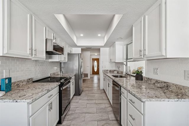 14301 86TH AVENUE, Seminole, FL 33776