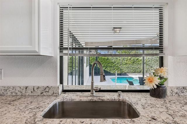 14301 86TH AVENUE, Seminole, FL 33776