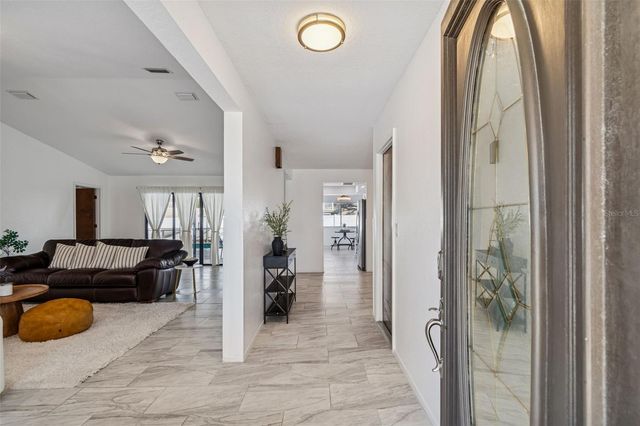 14301 86TH AVENUE, Seminole, FL 33776