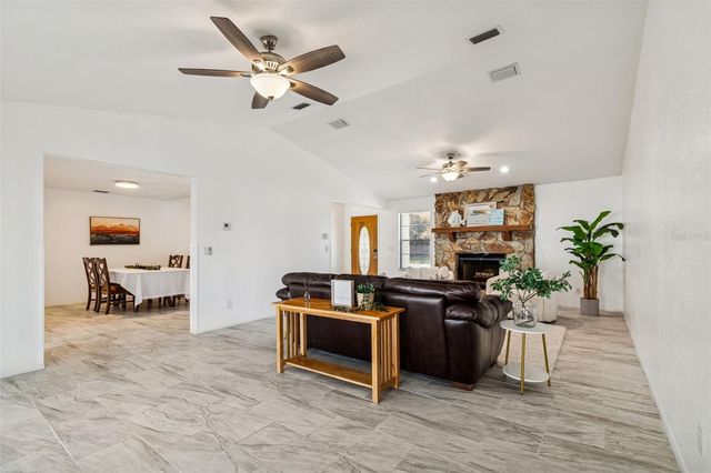 14301 86TH AVENUE, Seminole, FL 33776