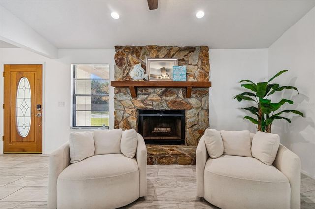 14301 86TH AVENUE, Seminole, FL 33776