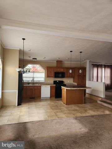 522 BUCHANNAN AVE, Williamstown, NJ 08094