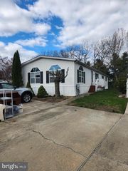 522 BUCHANNAN AVE, Williamstown, NJ 08094