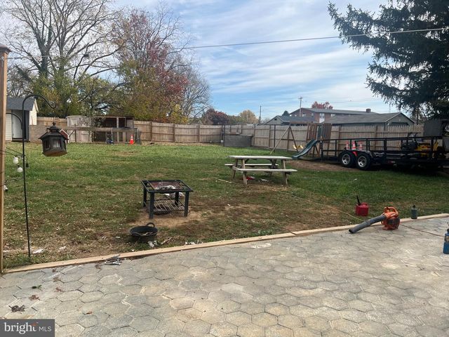 11117 NURSERY RD, Hagerstown, MD 21740