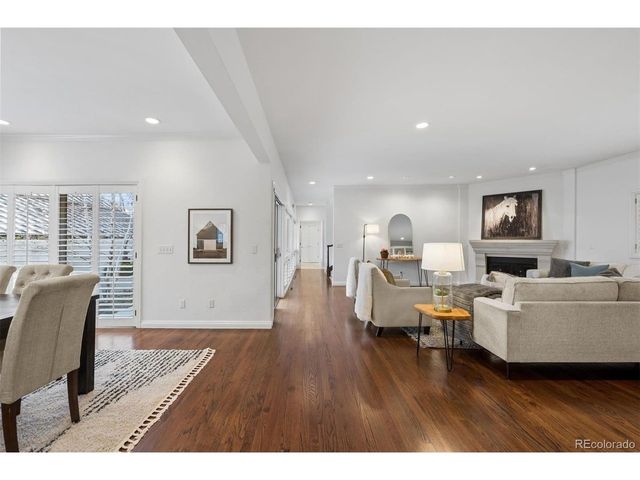 390 Saint Paul St, Denver, CO 80206