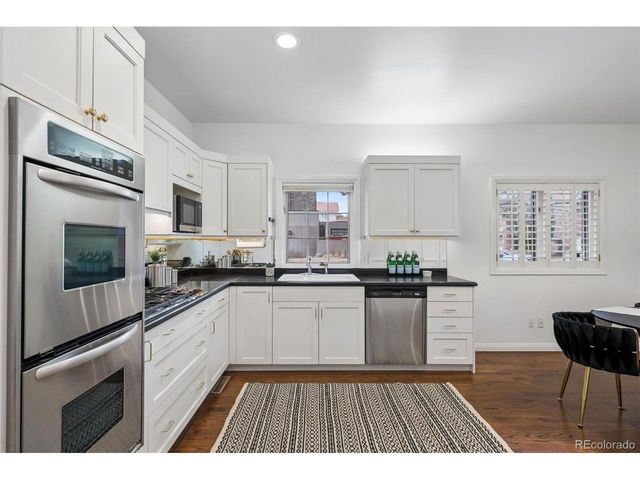 390 Saint Paul St, Denver, CO 80206