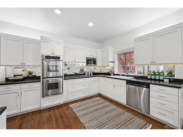 390 Saint Paul St, Denver, CO 80206