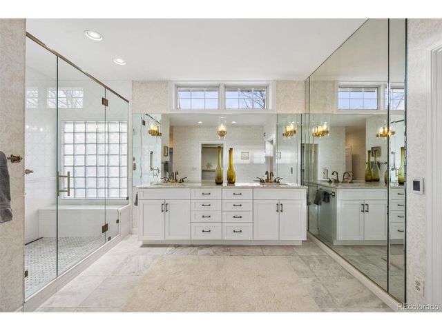 390 Saint Paul St, Denver, CO 80206