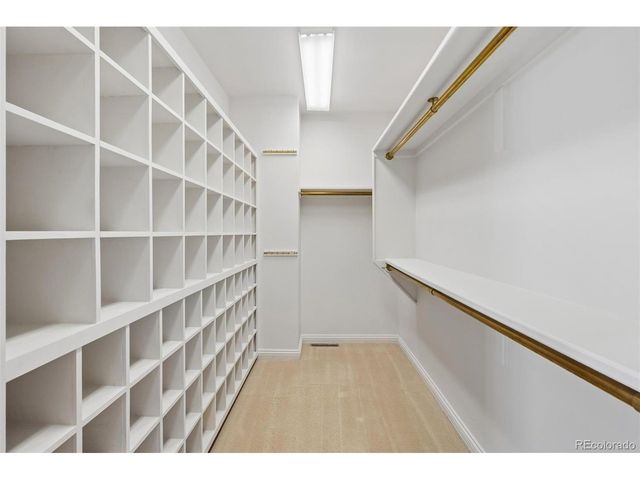 390 Saint Paul St, Denver, CO 80206