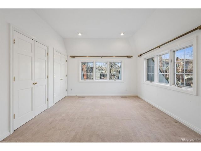 390 Saint Paul St, Denver, CO 80206