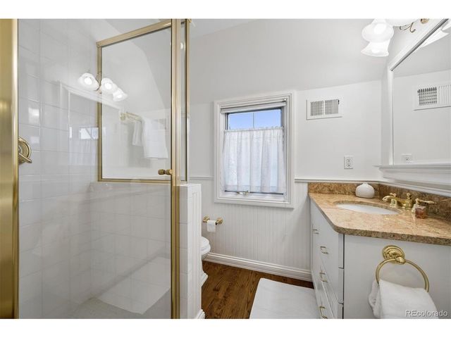 390 Saint Paul St, Denver, CO 80206