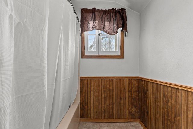 333 E FRANKLIN AVENUE, Neenah, WI 54956