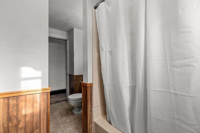 333 E FRANKLIN AVENUE, Neenah, WI 54956