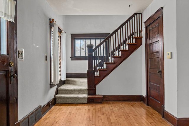 333 E FRANKLIN AVENUE, Neenah, WI 54956