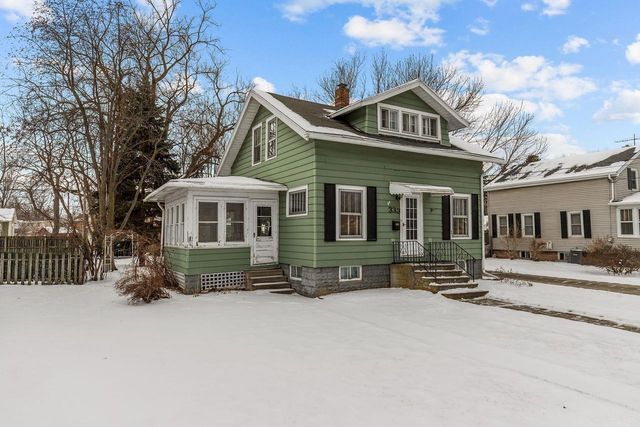 333 E FRANKLIN AVENUE, Neenah, WI 54956