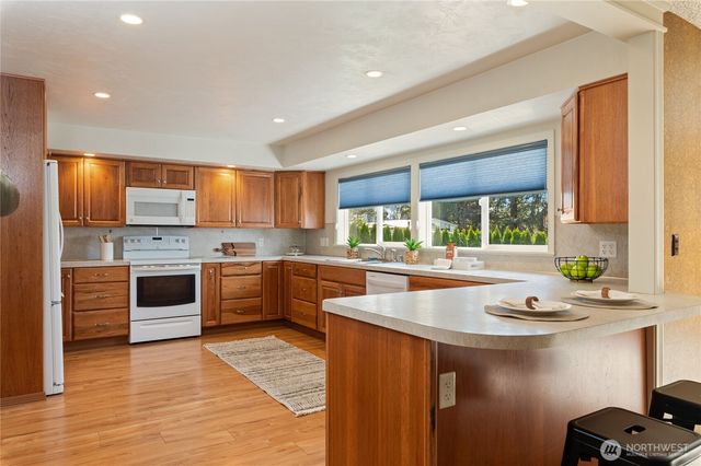 640 SE Arcadia Road, Shelton, WA 98584