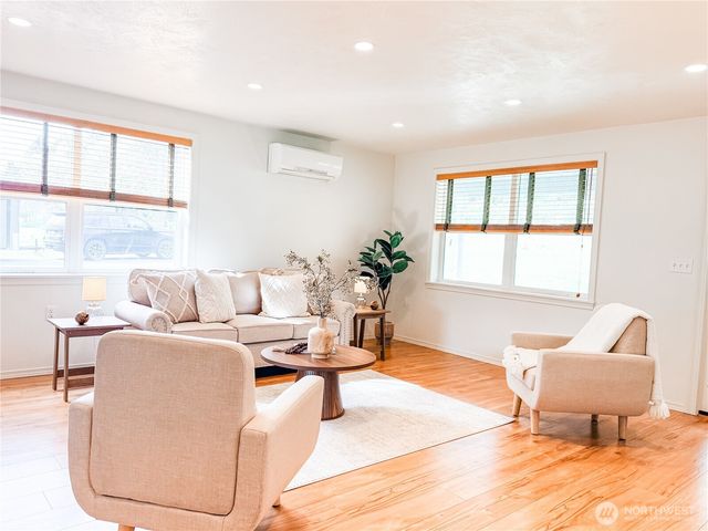 640 SE Arcadia Road, Shelton, WA 98584