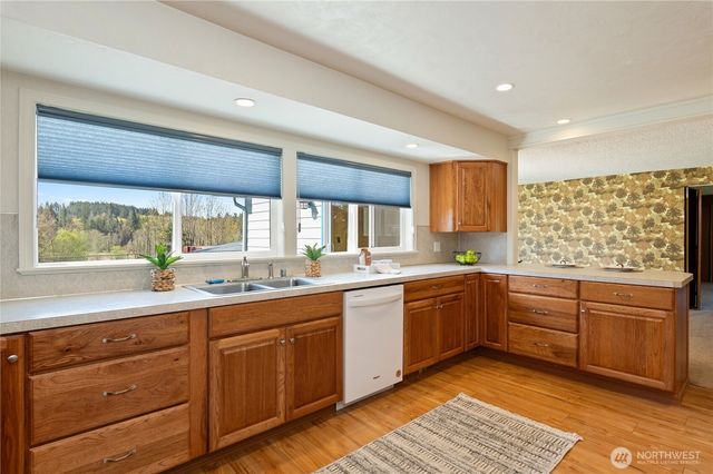 640 SE Arcadia Road, Shelton, WA 98584