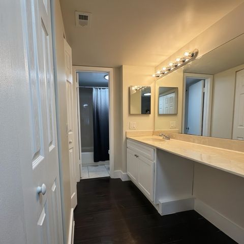 711 N Pine Island Road N 103, Plantation, FL 33324