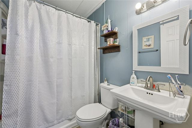 255 Marlborough Downs Road, Bogart, GA 30622