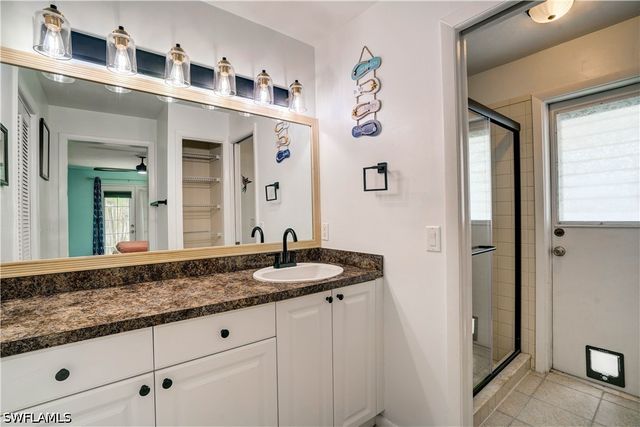 601 SE 23rd AVE, Cape Coral, FL 33990
