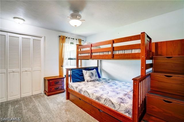 601 SE 23rd AVE, Cape Coral, FL 33990