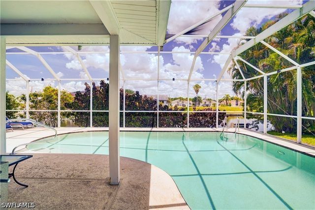 601 SE 23rd AVE, Cape Coral, FL 33990