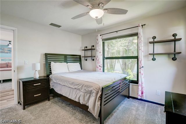 601 SE 23rd AVE, Cape Coral, FL 33990
