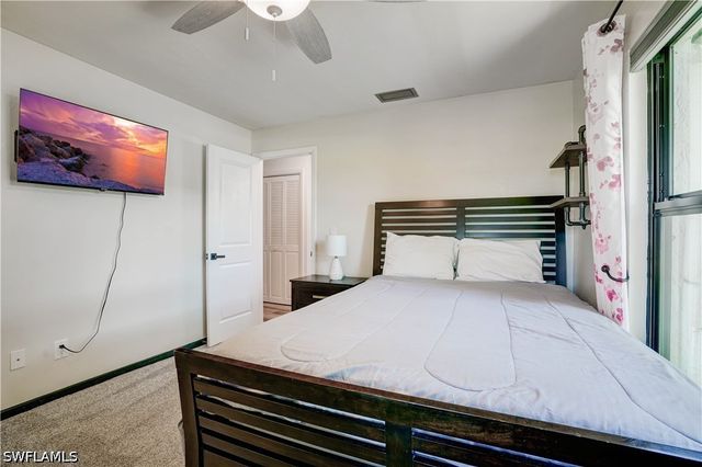 601 SE 23rd AVE, Cape Coral, FL 33990