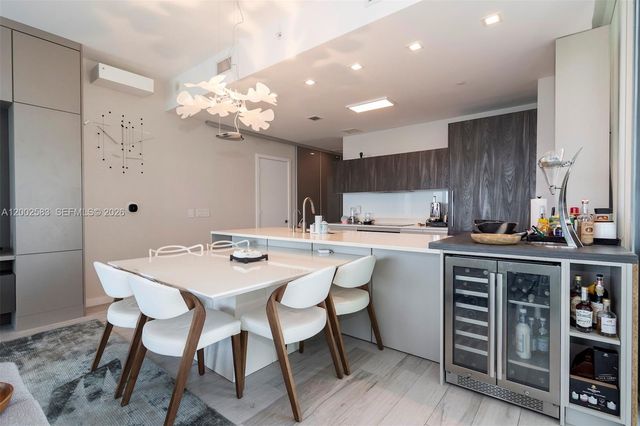 480 NE 31st St 3007, Miami, FL 33137