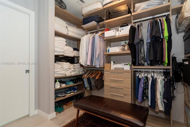 480 NE 31st St 3007, Miami, FL 33137