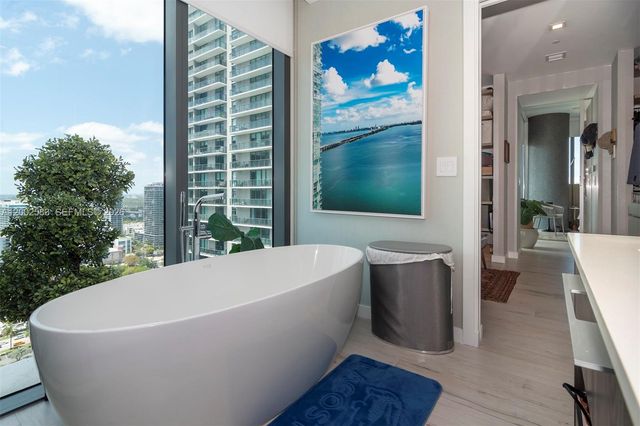 480 NE 31st St 3007, Miami, FL 33137