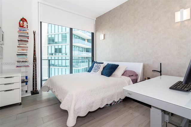 480 NE 31st St 3007, Miami, FL 33137