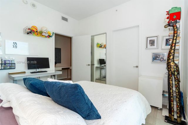 480 NE 31st St 3007, Miami, FL 33137