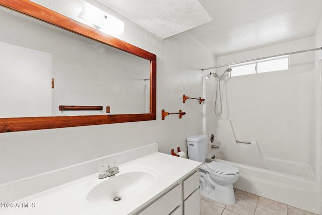 18419 N 32ND Lane, Phoenix, AZ 85053