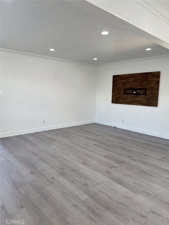1327 N Kenwood St, Burbank, CA 91505
