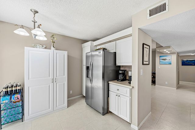 10576 Tropic Palm Avenue 102, Boynton Beach, FL 33437