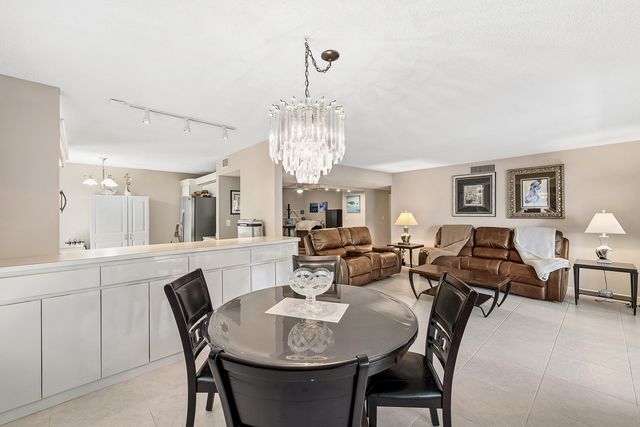 10576 Tropic Palm Avenue 102, Boynton Beach, FL 33437