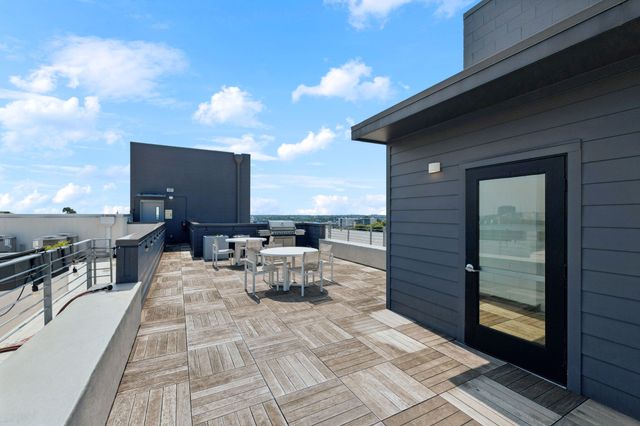 806 Olympic St Apt 303, Nashville, TN 37203