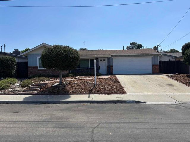 4609 Dauer Ave, La Mesa, CA 91942
