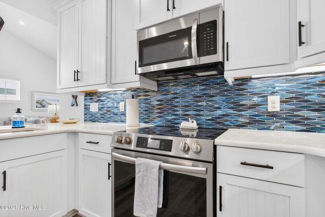 2035 Manor Parc Drive, Calabash, NC 28467