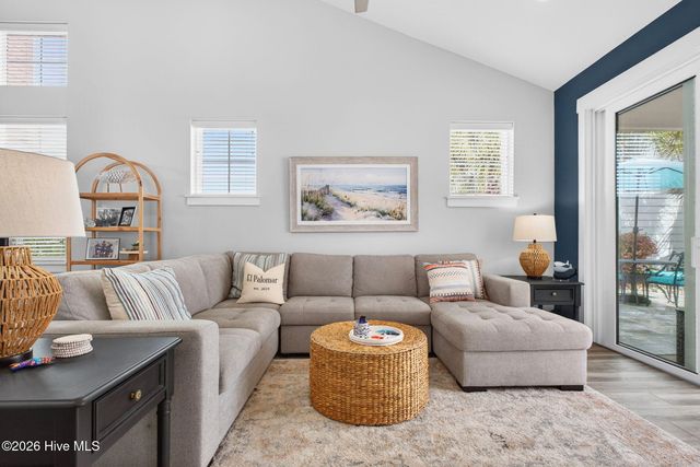 2035 Manor Parc Drive, Calabash, NC 28467