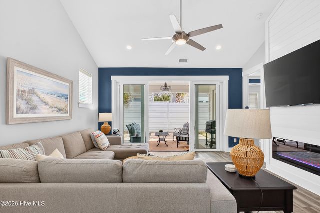 2035 Manor Parc Drive, Calabash, NC 28467