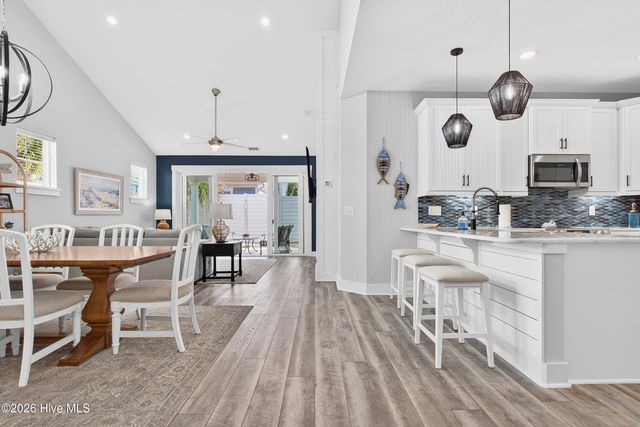 2035 Manor Parc Drive, Calabash, NC 28467