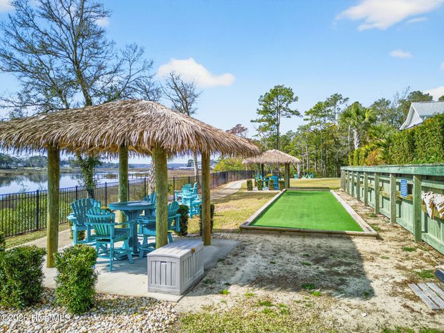 2035 Manor Parc Drive, Calabash, NC 28467