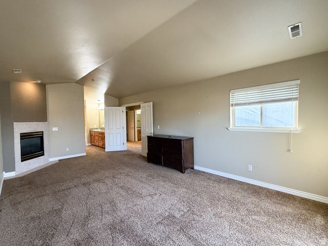 43 HILLSBOROUGH DR, Pleasant View, UT 84414