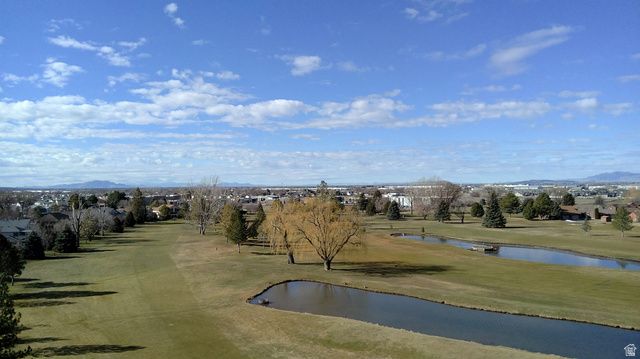 43 HILLSBOROUGH DR, Pleasant View, UT 84414